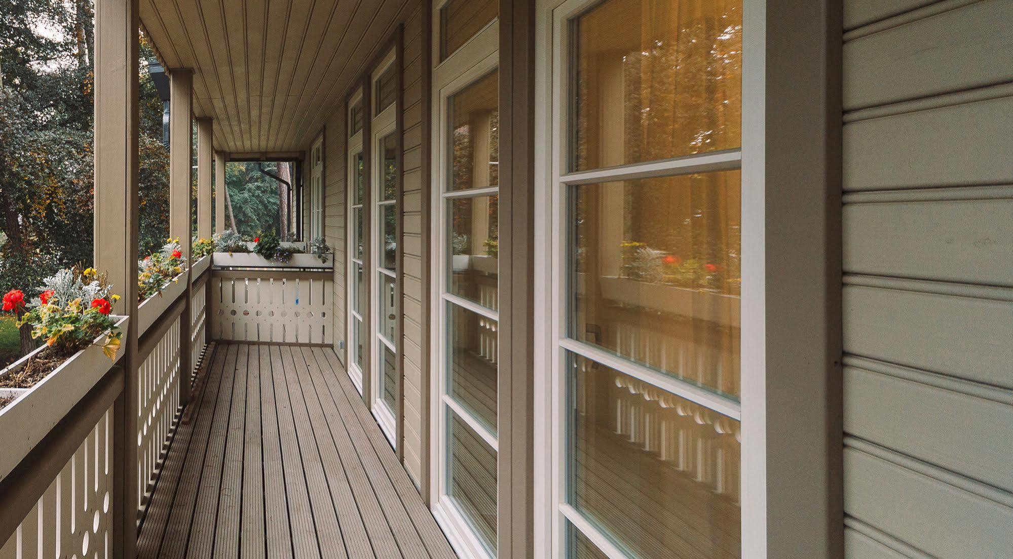 Wooden Villa Apartments Юрмала Экстерьер фото